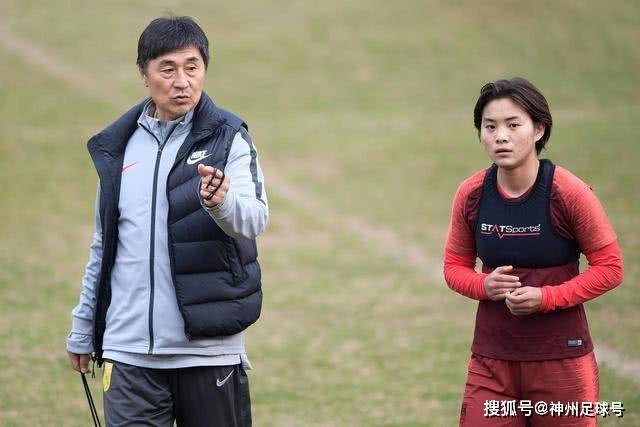 独行侠裁掉塞思·伦迪 但或将签双向合同